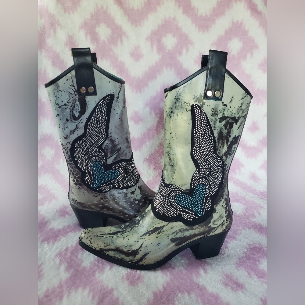 Stylish Women's Heeled Rain Boots with Embellished Design